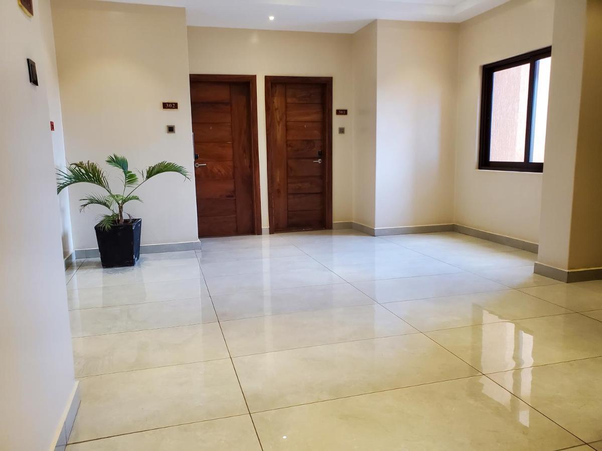 Millennium Terrace Hotel Kampala Esterno foto