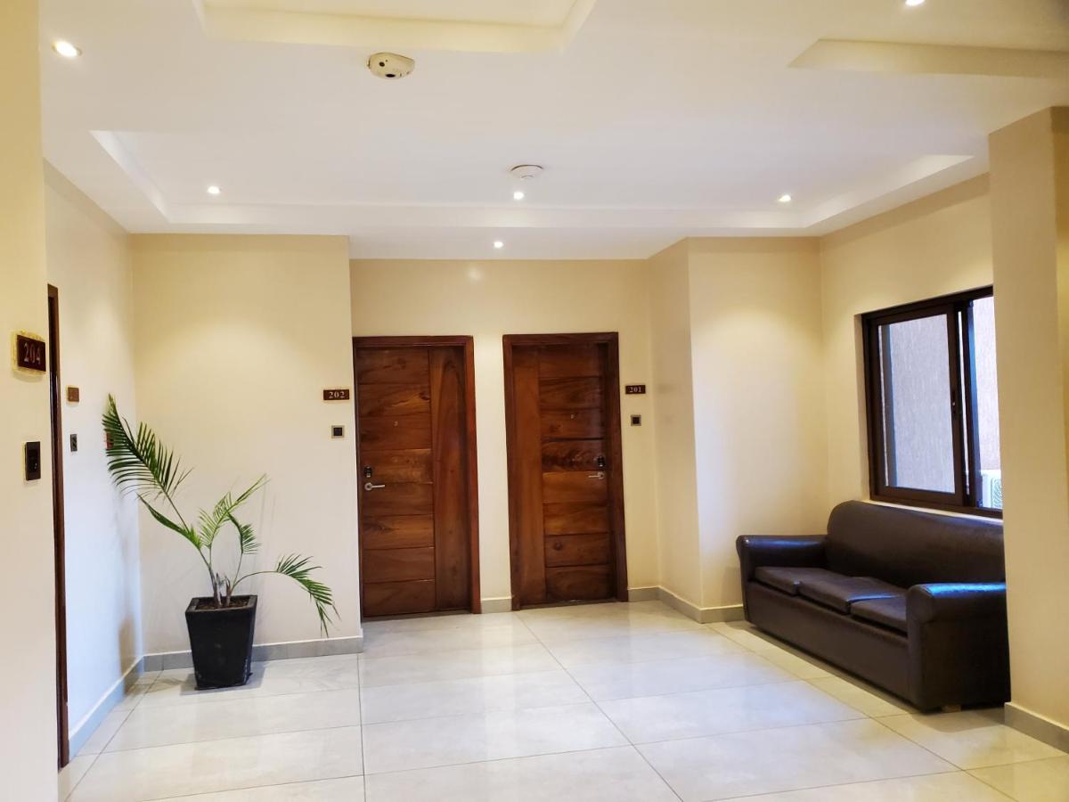 Millennium Terrace Hotel Kampala Esterno foto