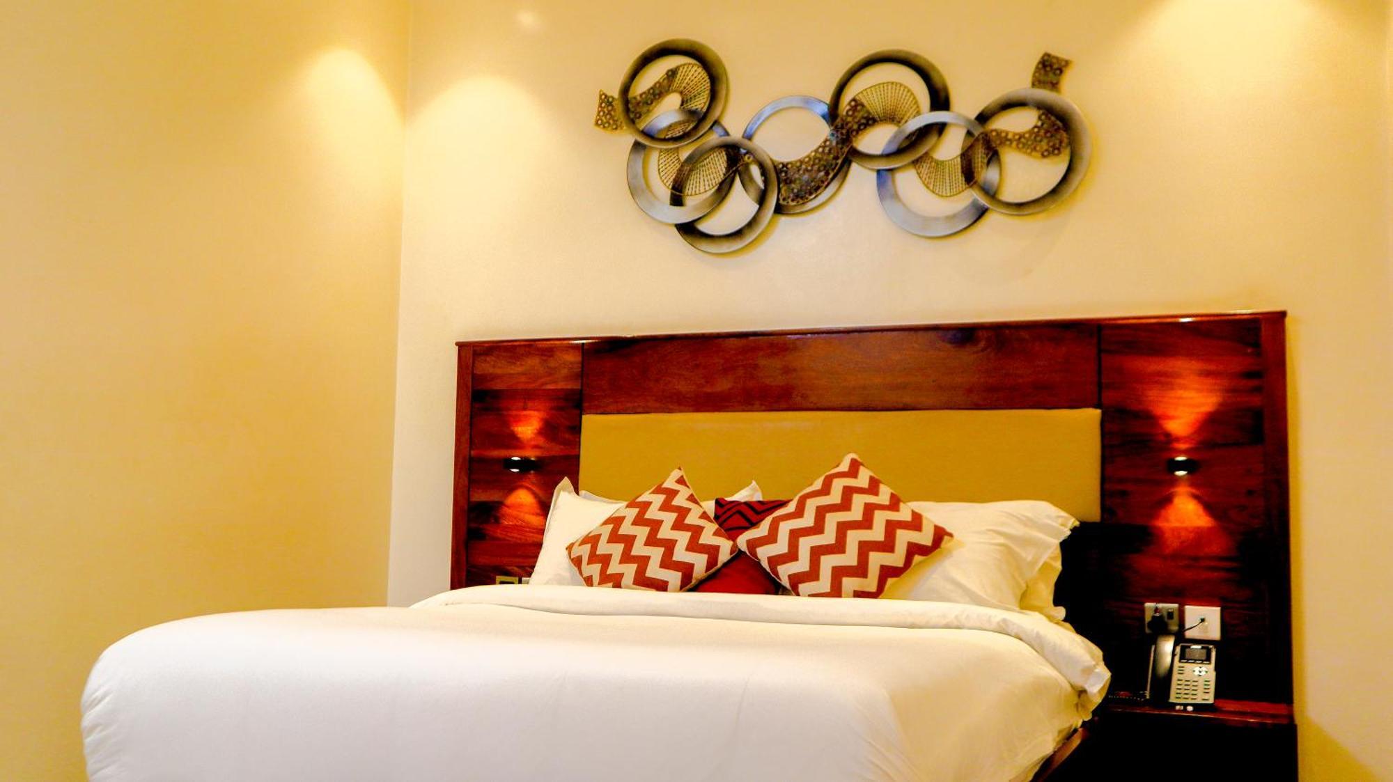 Millennium Terrace Hotel Kampala Esterno foto